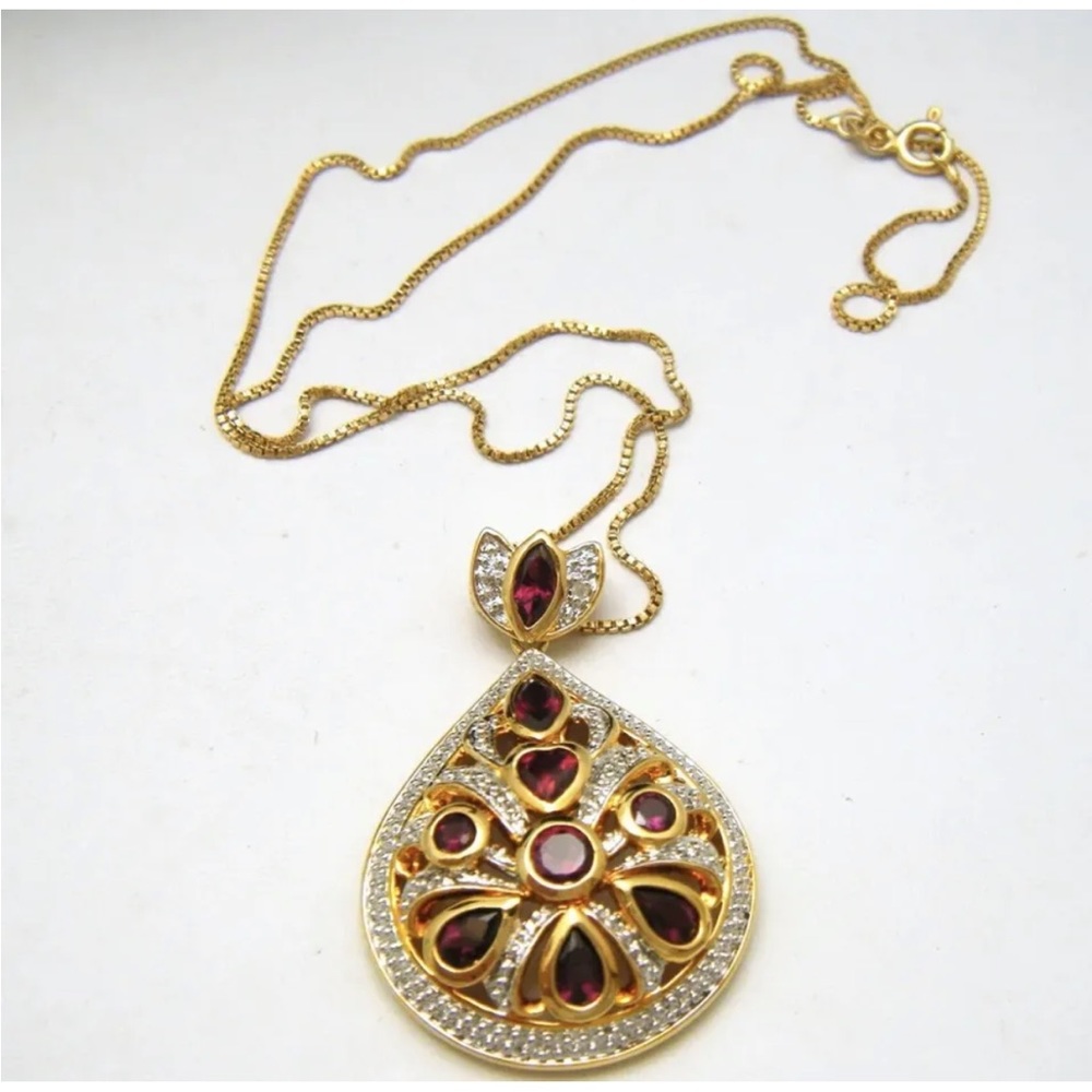 Beautiful Vintage Lavalier Red Rhinestone Pendant Necklace Sterling Silver